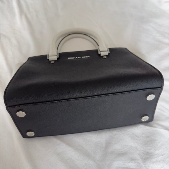 Michael Kors Selma Saffiano Leather Colour Block Medium Satchel Bag Black White - Picture 3 of 12